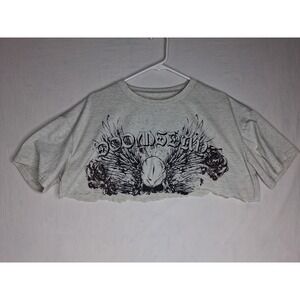 Womens Cropped Graphic T-Shirt Skull Wings Roses Gray Raw Hem Crop Top